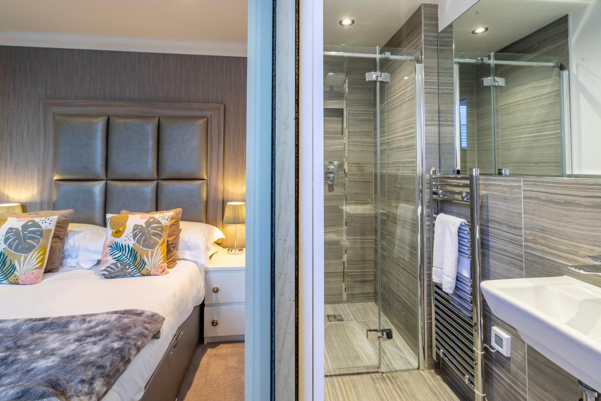 31 Cocoa Suites York Esterno foto